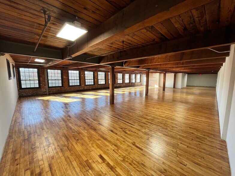 More Photos Of 61 Endicott St, Norwood Unknown For Lease