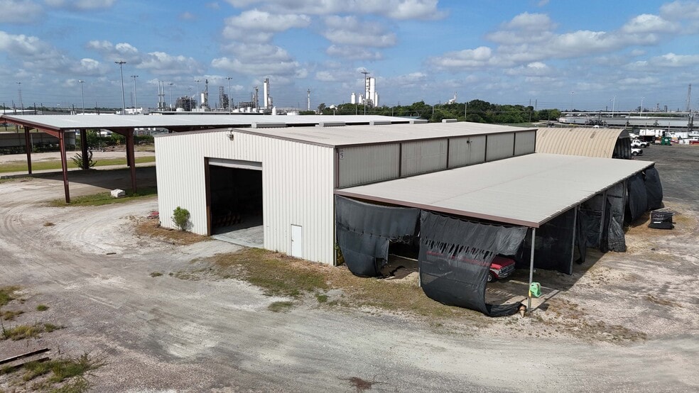 Primary Photo Of 1220 Miller Cut Off Rd, La Porte Warehouse For Lease