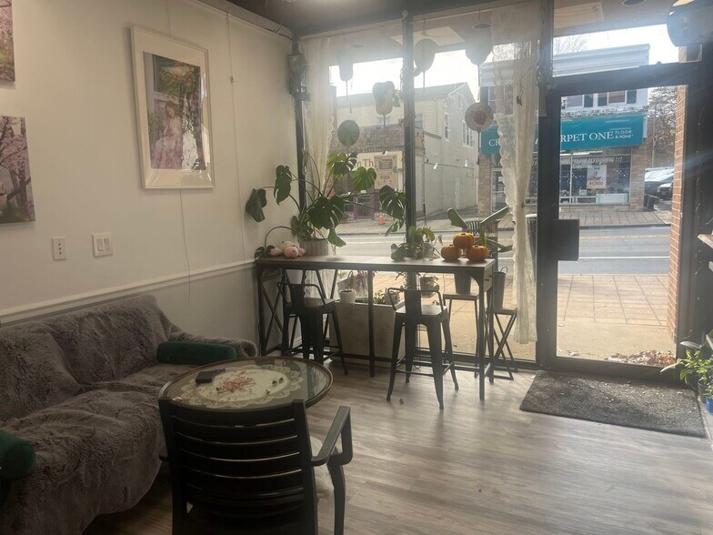 More Photos Of 78-80 Main St, Madison Office For Lease