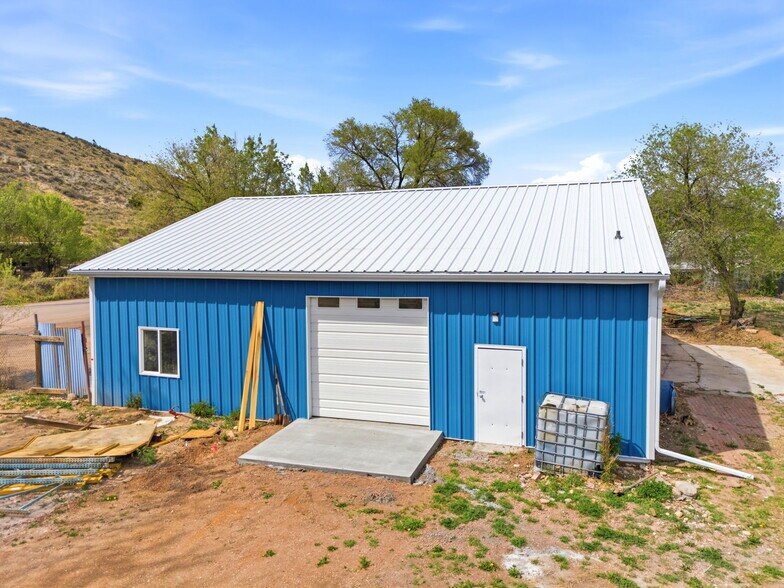 More Photos Of 627 S 31st St, Colorado Springs Light Manufacturing For Sale