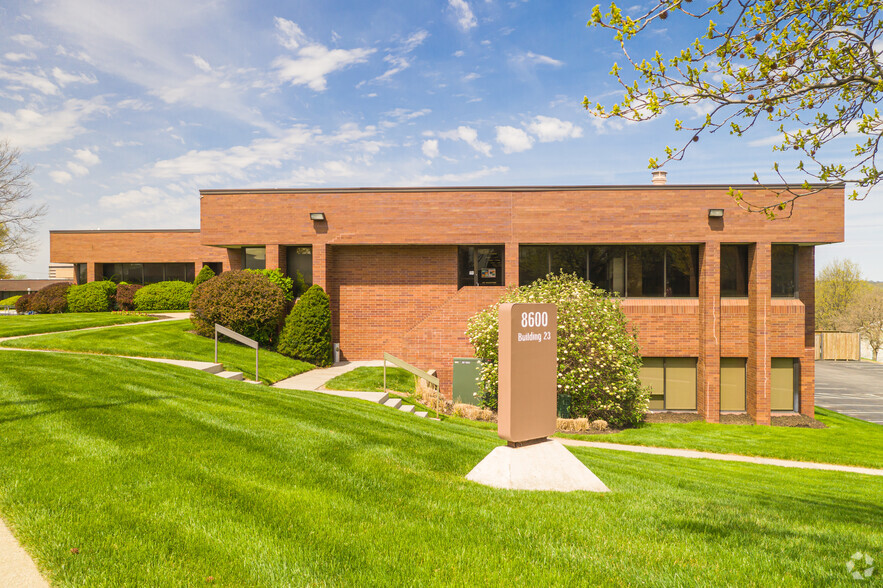 Primary Photo Of 8600 W 110th St, Overland Park Office For Lease