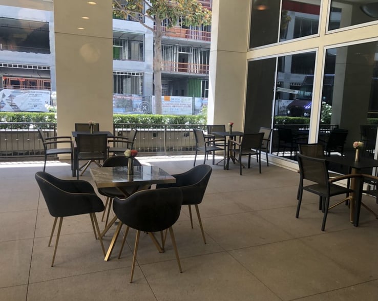 More Photos Of 75 W Walnut St, Pasadena Apartments For Lease