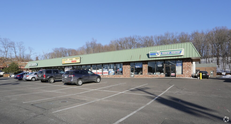 More Photos Of 2394-2418 Berlin Tpke, Newington Unknown For Lease