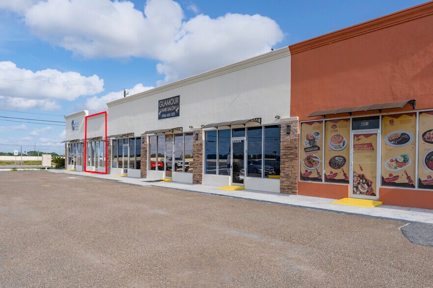 More Photos Of 801 Zillock Rd, San Benito Storefront For Sale
