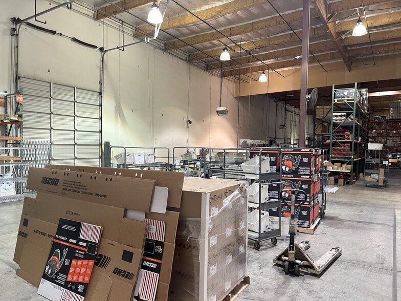 More Photos Of 1251 Tinker Rd, Rocklin Warehouse For Lease