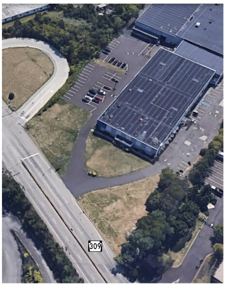 Primary Photo Of 1050 Bethlehem Pike, North Wales Showroom For Lease