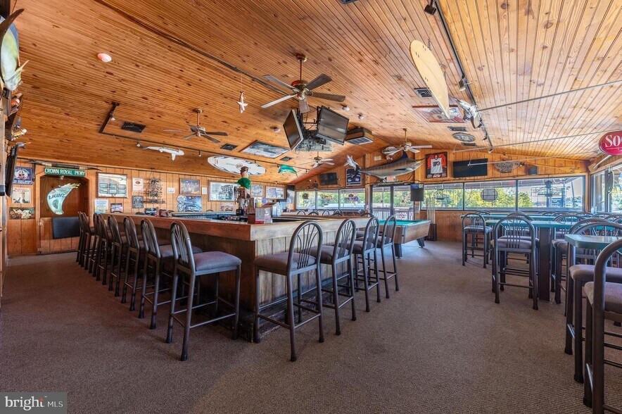 More Photos Of 820 N Black Horse Pike, Williamstown Bar For Sale
