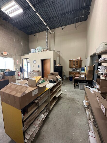 More Photos Of 2120 Howard Dr W, North Mankato Warehouse For Lease