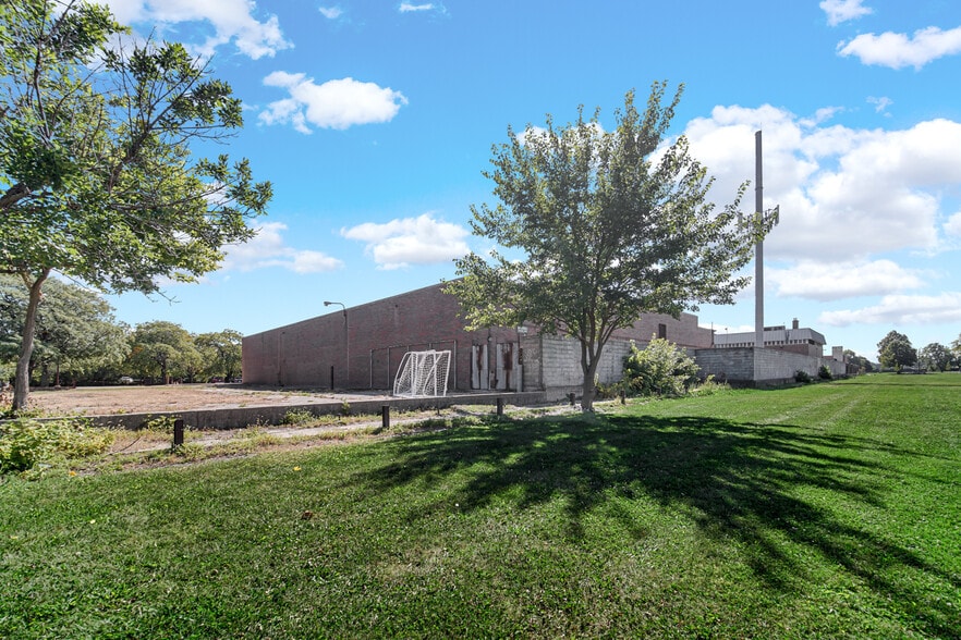 More Photos Of 5010 S State St, Chicago Supermarket For Lease