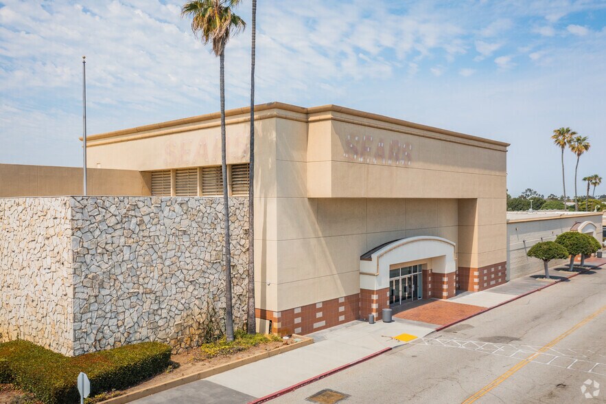 More Photos Of 21712 Hawthorne Blvd, Torrance General Retail For Lease