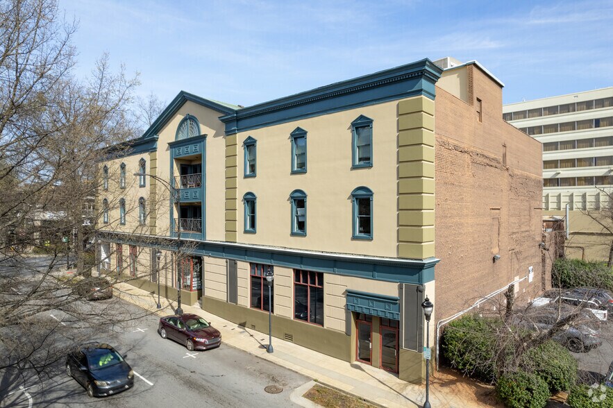 More Photos Of 200 N Main St, Greenville Office Residential For Lease