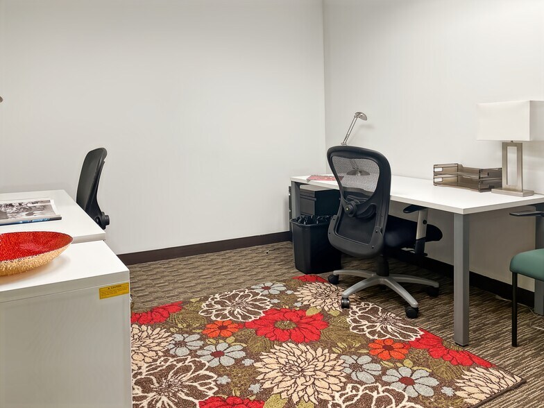 More Photos Of 801 E Douglas Ave, Wichita Coworking Space