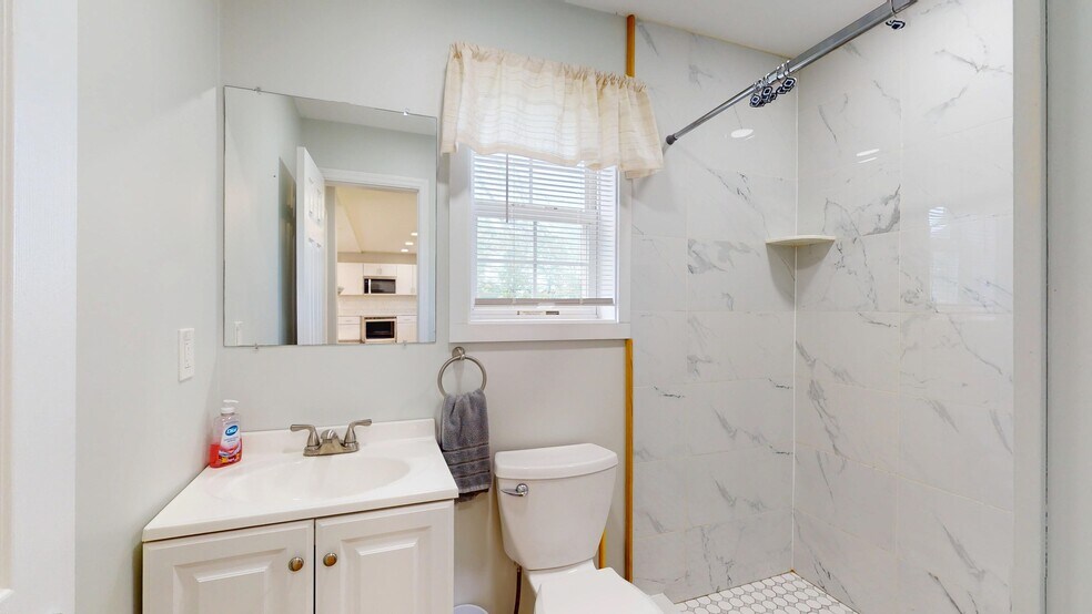 More Photos Of 284 Edgemont Rd, Moriah Hospitality For Sale