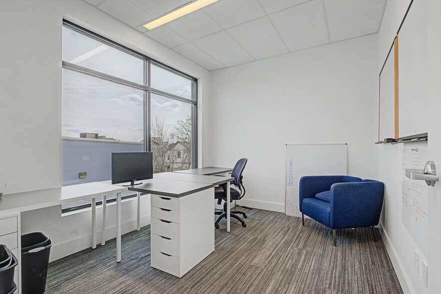 More Photos Of 6117 Centennial Blvd, Nashville Storefront Retail Office For Lease