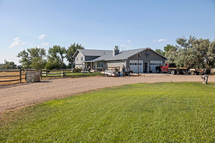 More Photos Of 210 Sybille Creek Rd, Wheatland Horse Stables For Sale