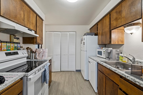 More Photos Of 222 N 15th St, Mount Vernon Multifamily For Sale