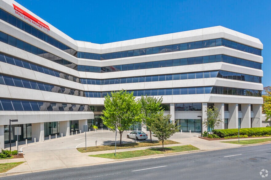 More Photos Of 12300 Twinbrook Pky, Rockville Office For Lease
