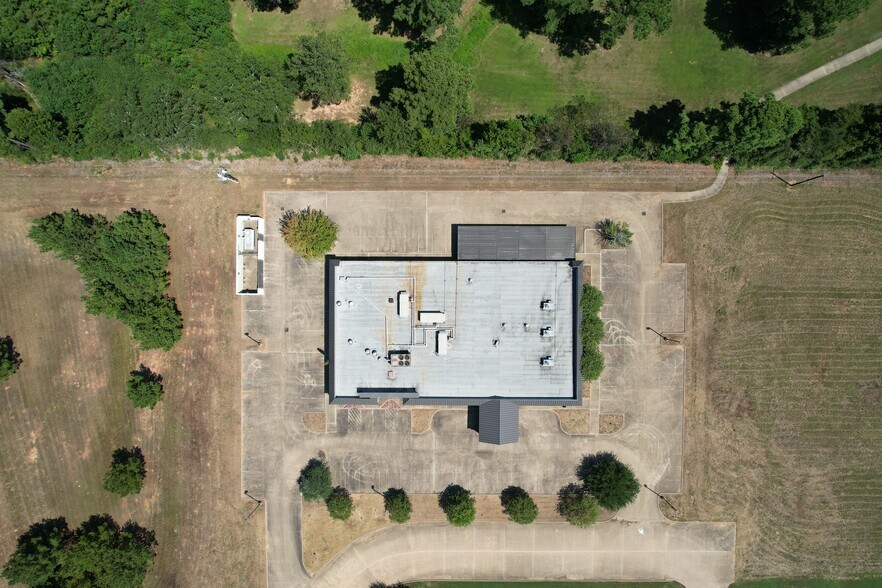 More Photos Of 200 Renaissance Way, Crockett Medical For Sale