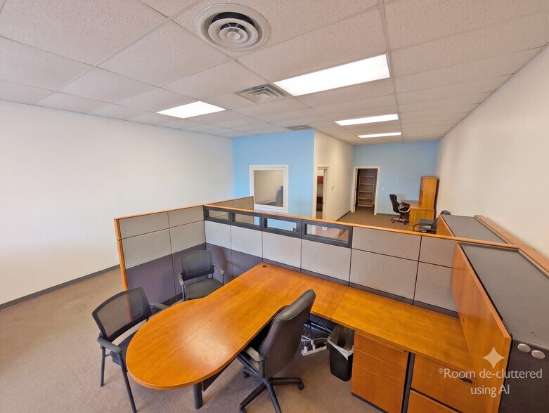 More Photos Of 25445 S Pheasant Ln, Channahon Storefront For Lease