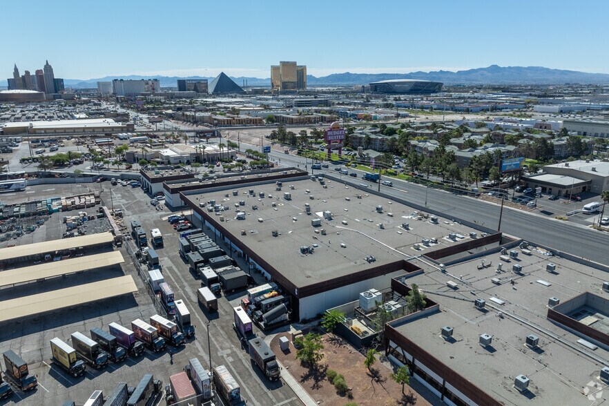 More Photos Of 4300 W Tropicana Ave, Las Vegas Warehouse For Lease