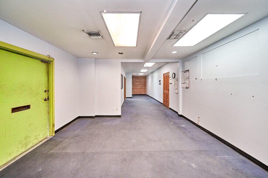 More Photos Of 2672 S La Cienega Blvd, Los Angeles Flex For Lease