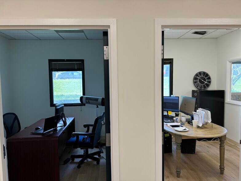 More Photos Of 5731 General Washington Dr, Alexandria Distribution For Sale