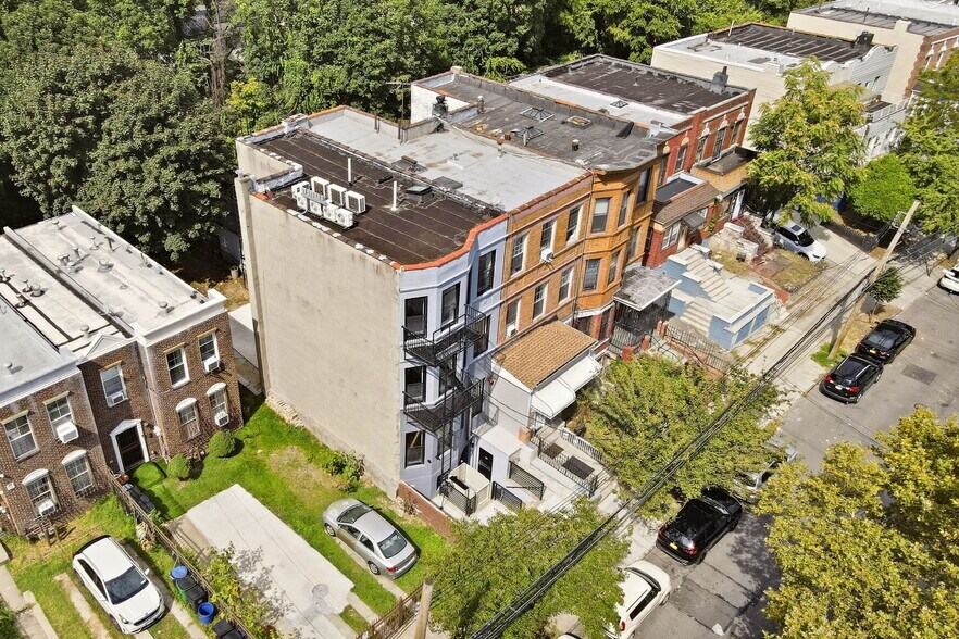 More Photos Of 1847 Harrison Ave, Bronx Apartments For Sale