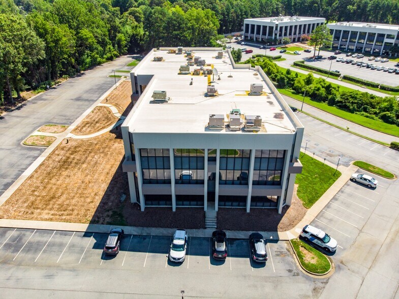 More Photos Of 1 Centerview Dr, Greensboro Unknown For Lease