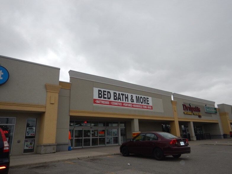 More Photos Of 35 Woodbine Downs Blvd, Toronto Freestanding For Lease
