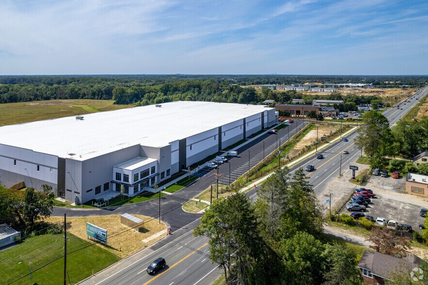 More Photos Of 1800 NJ-38, Lumberton Distribution For Lease