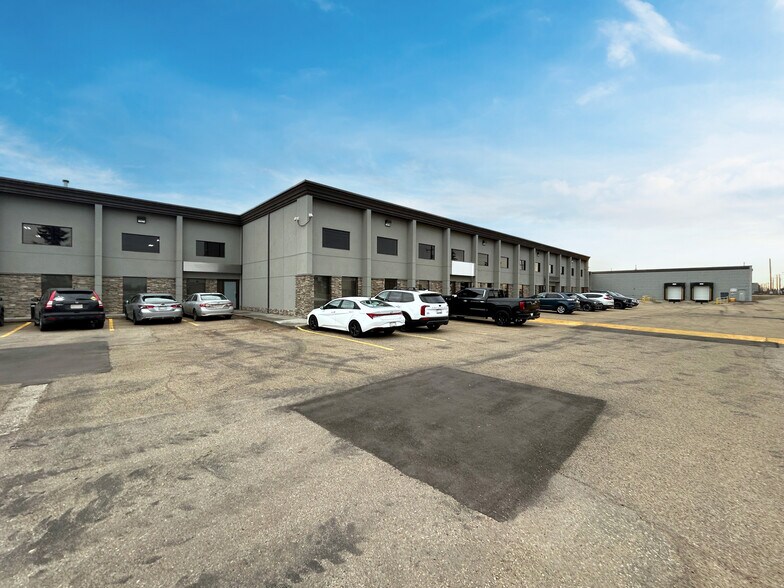 More Photos Of 12719 149 St NW, Edmonton Warehouse For Sale