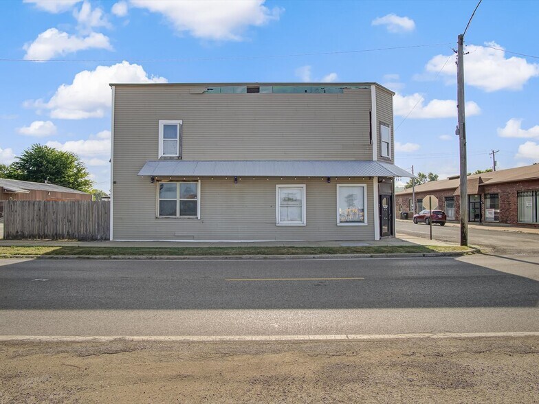 Primary Photo Of 200 N Main St, Dupo Specialty For Sale