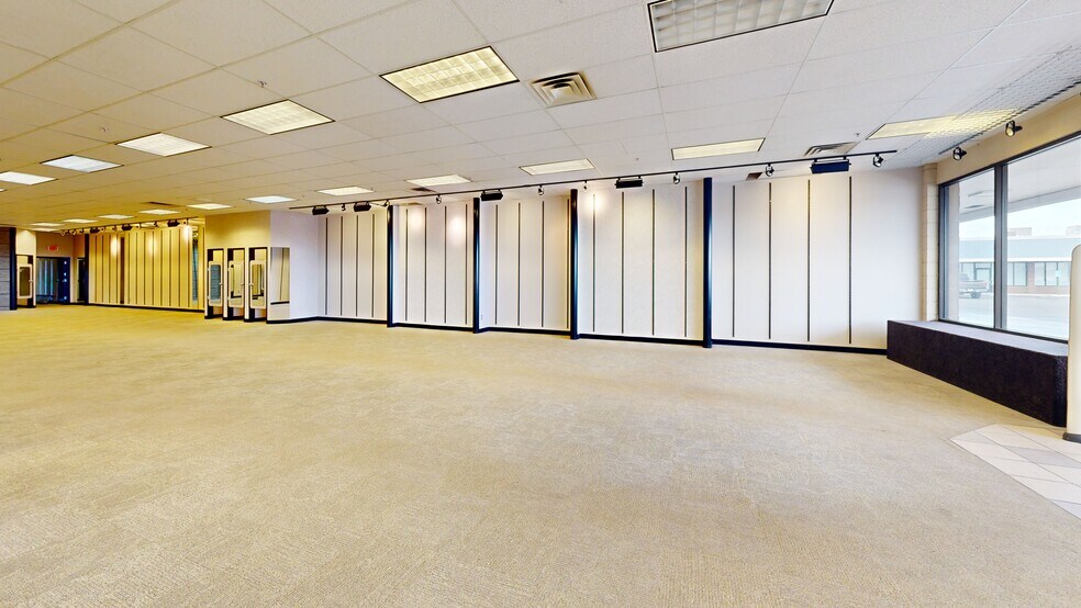 Primary Photo Of 1350 W Main St, Sterling Unknown For Lease