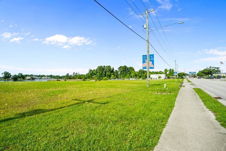 More Photos Of 0000 Old Bridge St, Jacksonville Land For Lease