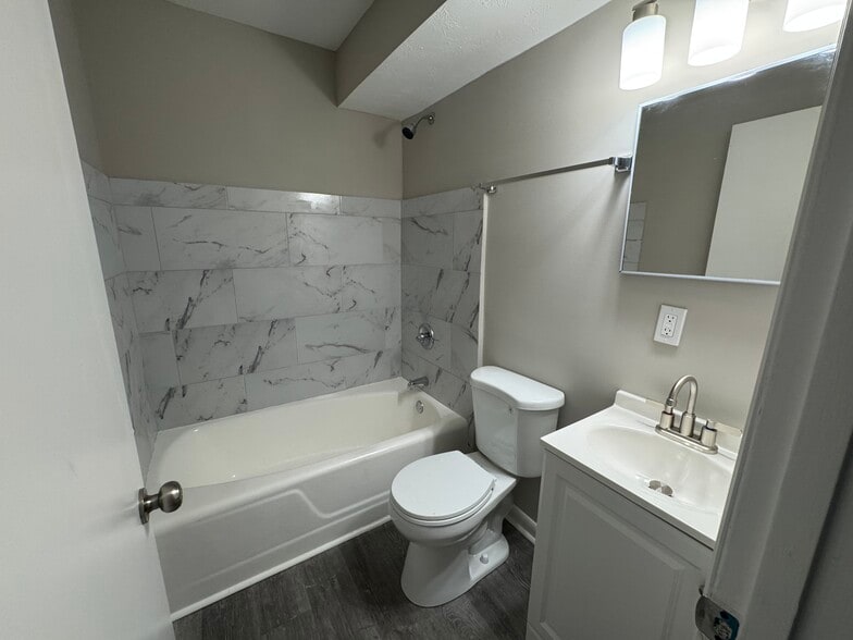 More Photos Of 784 Terminal Ct, Columbus Apartments For Sale