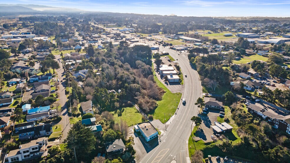 More Photos Of 240 Hwy 101, Bandon Freestanding For Sale