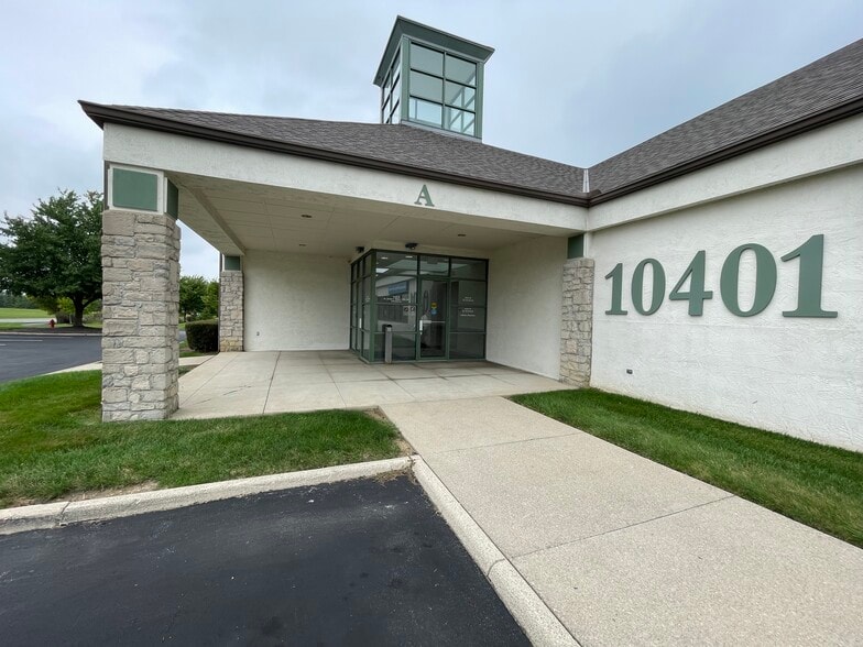 More Photos Of 10401 Sawmill Pky, Powell Medical For Lease