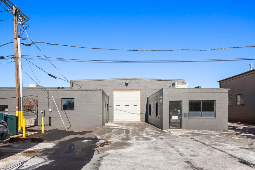 More Photos Of 280 N Midland Ave, Saddle Brook Unknown For Lease