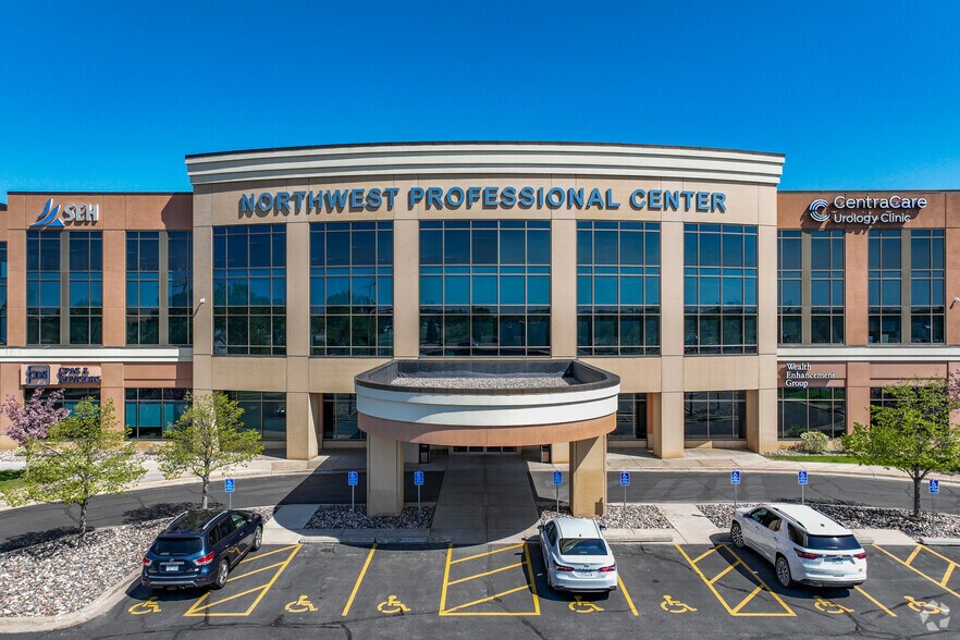 More Photos Of 2351 Connecticut Ave S, Sartell Office For Lease