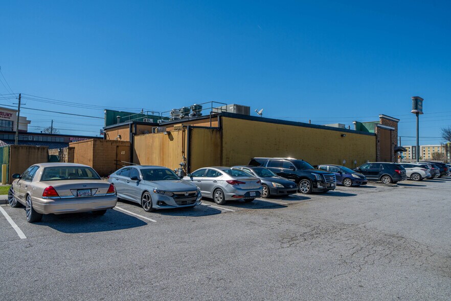 More Photos Of 1230 Virginia Ave, Atlanta Restaurant For Lease