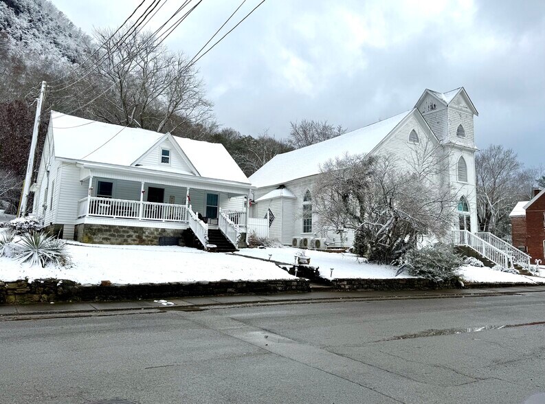 More Photos Of 502 Pennlyn Ave, Cumberland Gap Specialty For Sale