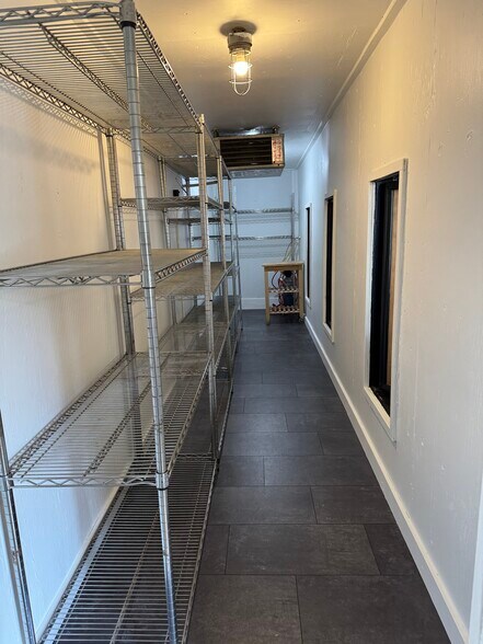 More Photos Of 53943 Highway 86, Halfway Restaurant For Sale