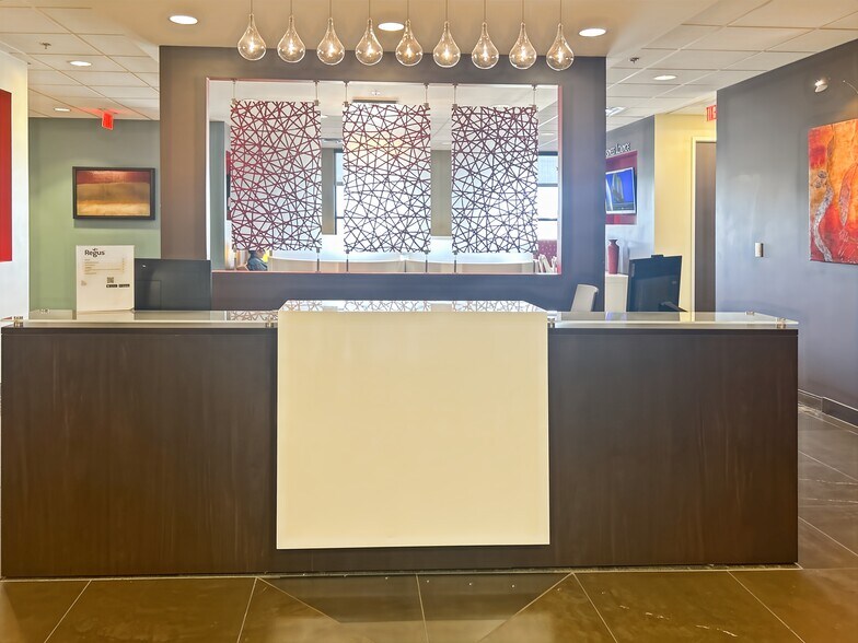 More Photos Of 17806 W Interstate 10, San Antonio Coworking Space