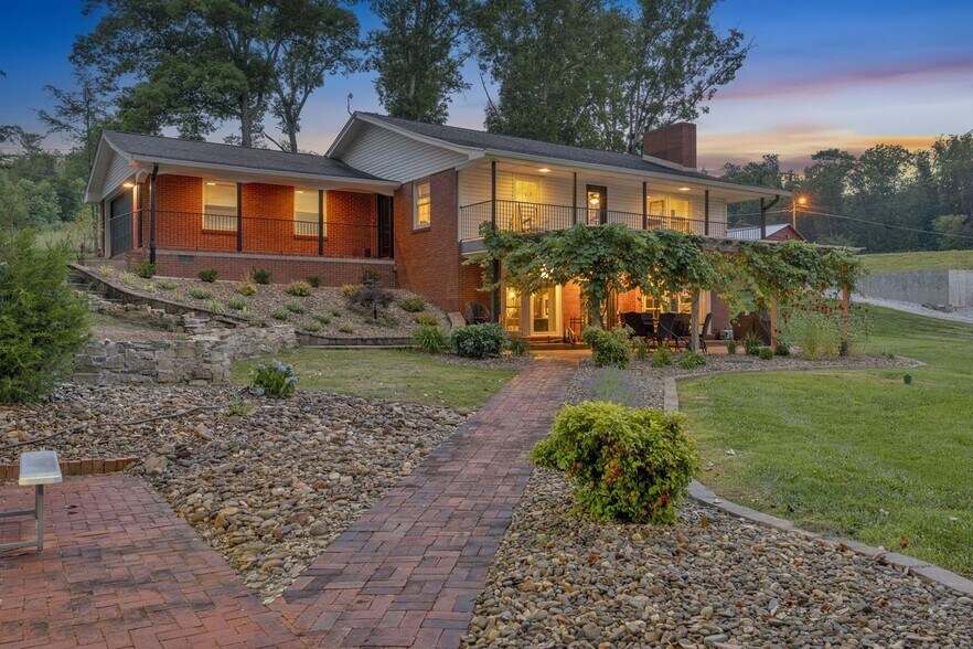 More Photos Of 1060 Paint Rock Ferry Rd, Kingston Specialty For Sale