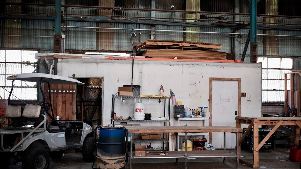 More Photos Of 3306 Charles Page Blvd, Tulsa Warehouse For Lease