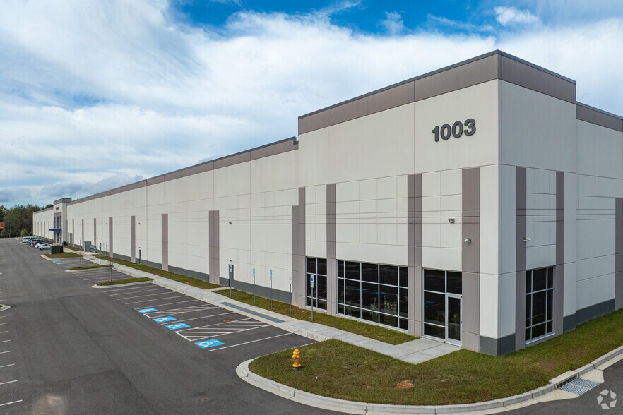 More Photos Of 1003 Konica Drive, Elkton Manufacturing For Lease