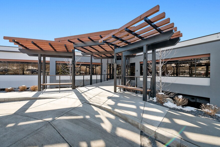 More Photos Of 6440 S Wasatch Blvd, Salt Lake City Office For Lease