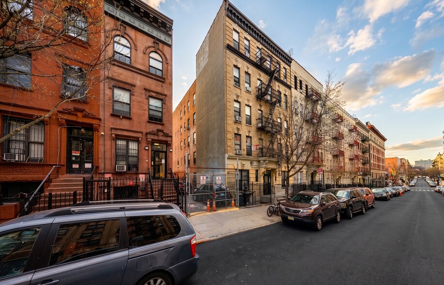 More Photos Of 548 W 160th St, New York Land For Sale
