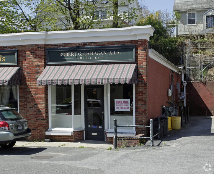 More Photos Of 83-91 Birch Hill Rd, Locust Valley Unknown For Lease