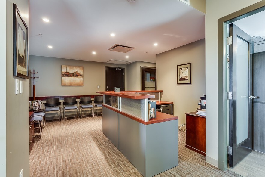 More Photos Of 888 4th Ave SW, Calgary Office For Sale